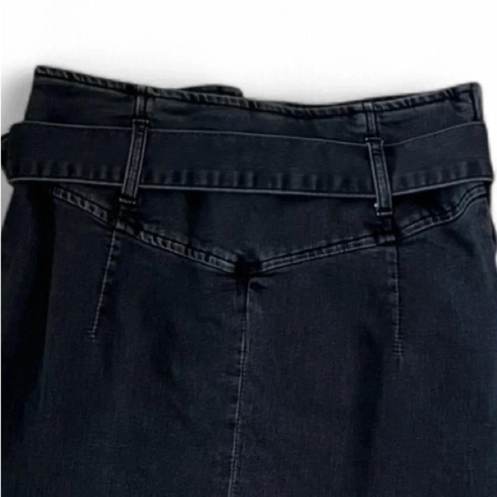 Free People Boho Black Belted Livin It Up Mini Skirt, size 2